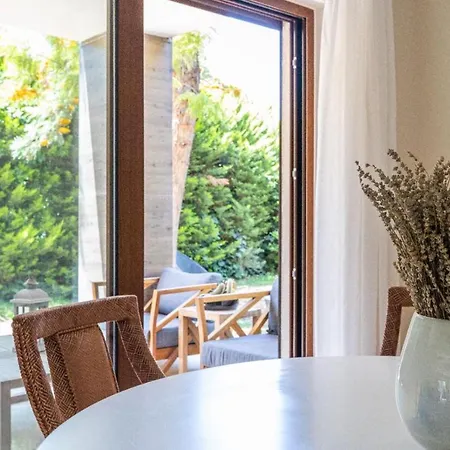 4+1 Villa Within Walking Distance To The Sea Villa *