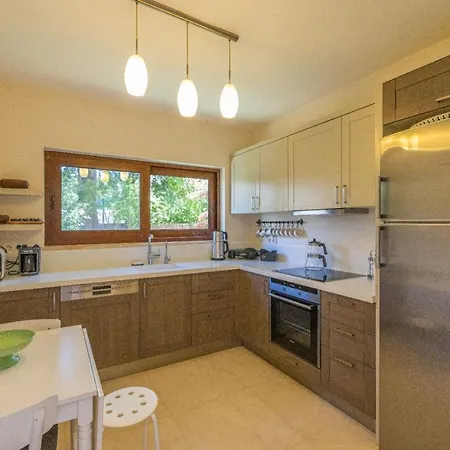 וילה 4+1 Villa Within Walking Distance To The Sea *